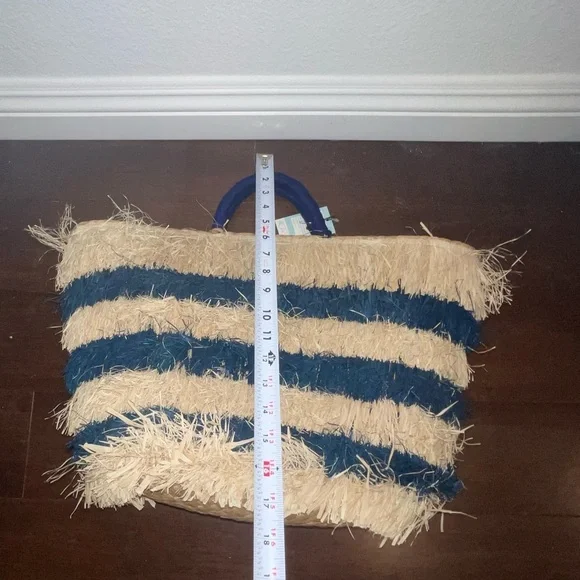 nwt kayu Tan and navy blue stripe Straw Tote Bag - Picture 7 of 8